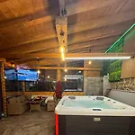 аси Hotel