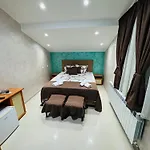 Hotel аси