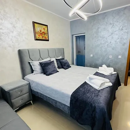 аси Hotell