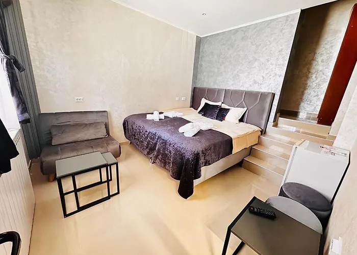 аси מלון דוספאט